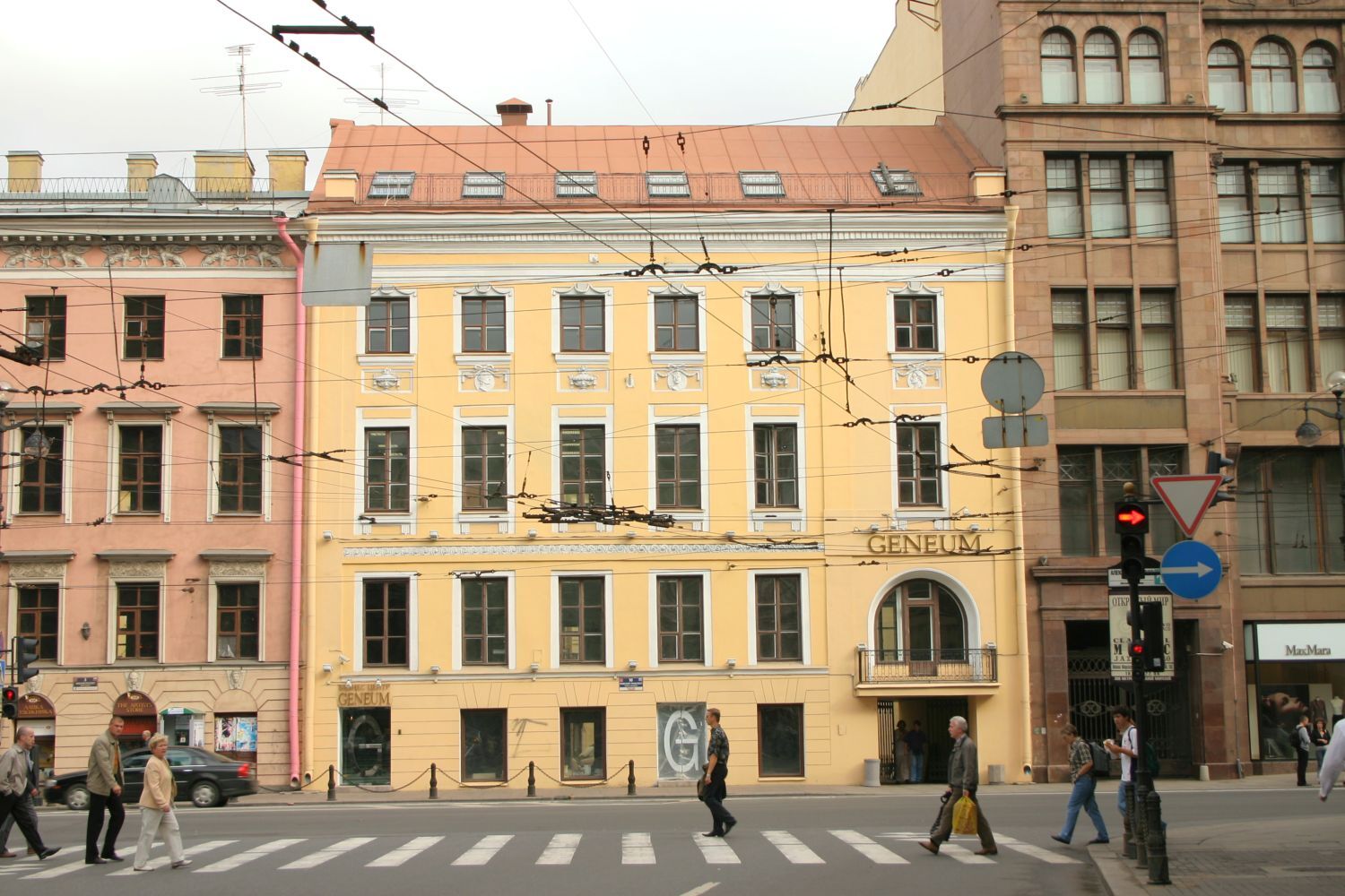 Невский пр., 10