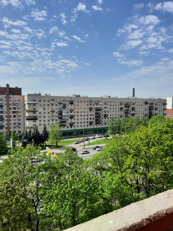 Тореза пр., 33