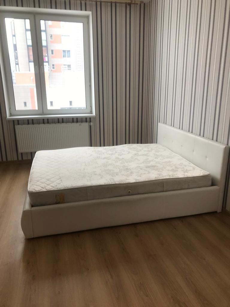 Адмирала Трибуца ул., 8