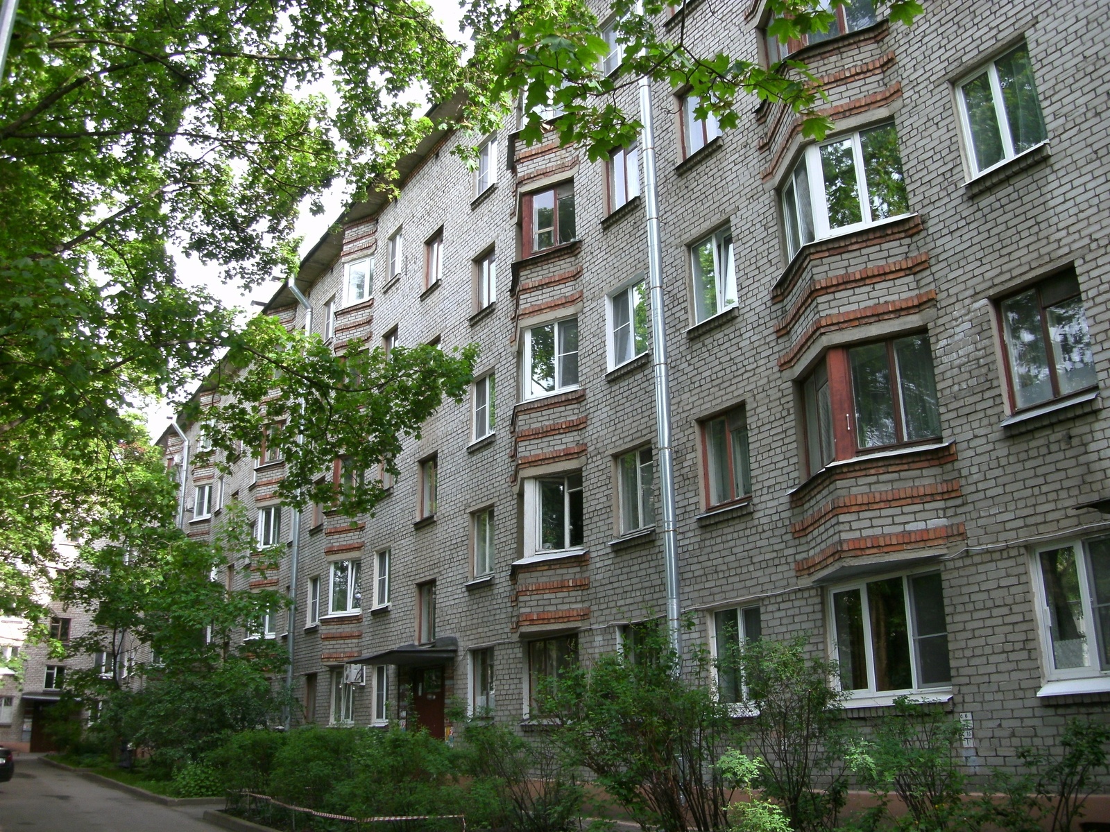 Дибуновская ул., 39